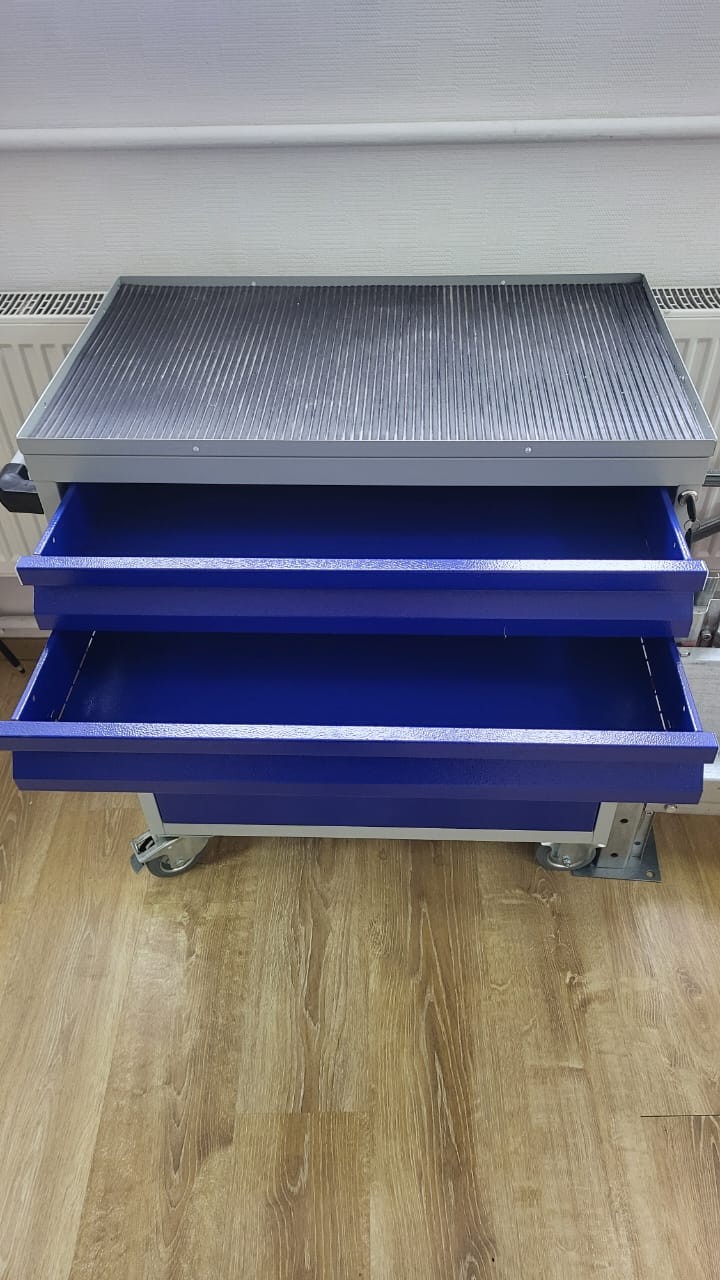 Инструментальная тележка WDS-5 (уценка) купить в Мурманске Инструментальная тележка WDS-5 (уценка) купить в Мурманске