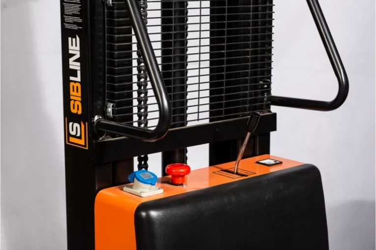 Штабелер с электроподъемом 1 т - 3 м Вилы: 1100 , Гелевая АКБ, SPN1030 SIBLINE купить в Мурманске Штабелер с электроподъемом 1 т - 3 м Вилы: 1100 , Гелевая АКБ, SPN1030 SIBLINE купить в Мурманске