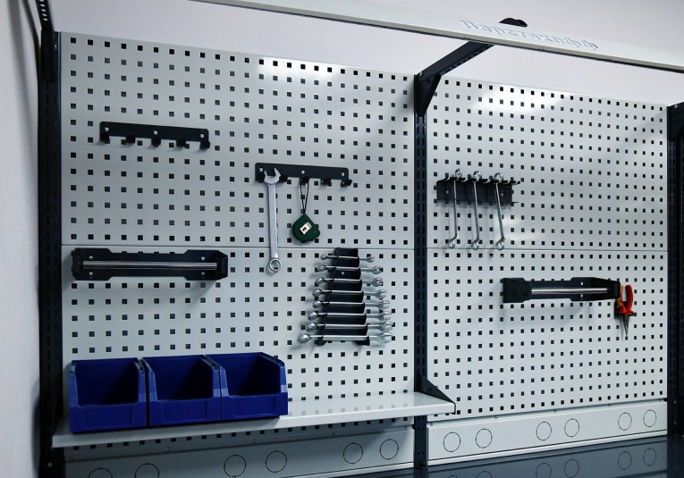 Верстак FBK 1052.11.1-2 купить в Мурманске Верстак FBK 1052.11.1-2 купить в Мурманске