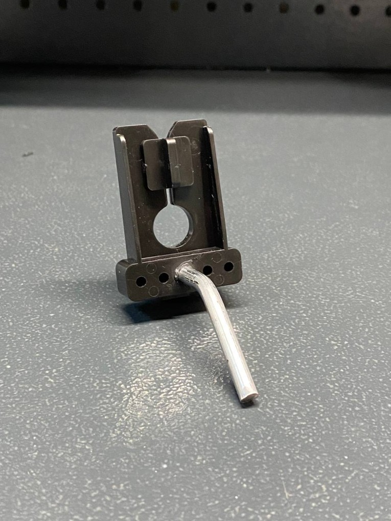 Крючок наклонный 50 мм купить в Мурманске Крючок наклонный 50 мм купить в Мурманске