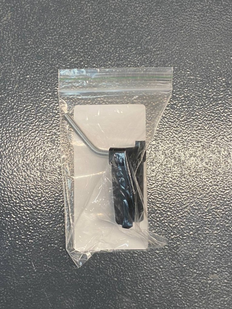 Крючок наклонный 50 мм купить в Мурманске Крючок наклонный 50 мм купить в Мурманске