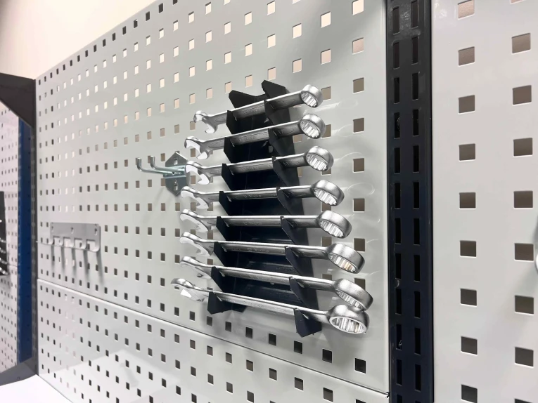 Стол-верстак Craft 2202.S4L4M4.4-2 купить в Мурманске Стол-верстак Craft 2202.S4L4M4.4-2 купить в Мурманске