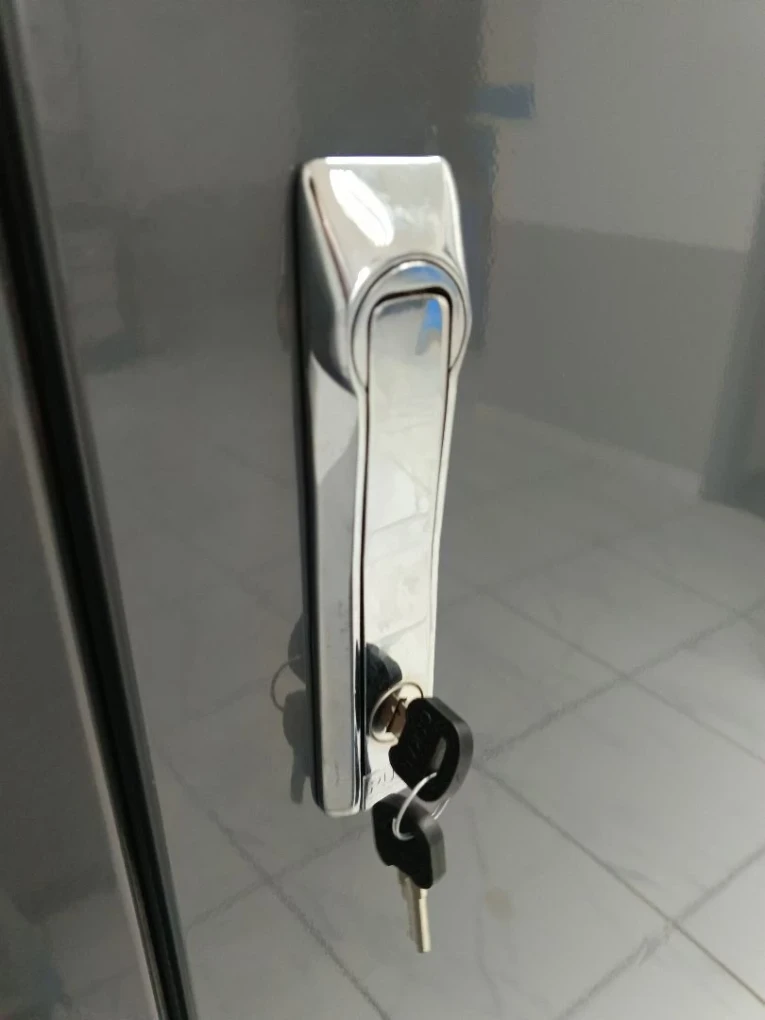 Шкаф инструментальный FBK 20 PR.2B2.1S купить в Мурманске Шкаф инструментальный FBK 20 PR.2B2.1S купить в Мурманске