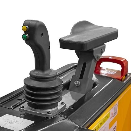 Штабелер самоходный с кабиной CDD15C (1500 кг; 6,5 м; li-ion 25,6В / 300Ач, PV, EPS) SMARTLIFT (SMART) купить в Мурманске Штабелер самоходный с кабиной CDD15C (1500 кг; 6,5 м; li-ion 25,6В / 300Ач, PV, EPS) SMARTLIFT (SMART) купить в Мурманске